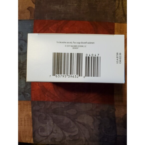 Hallmark Keepsake "Remembered With Love" 2019 Ornament - RH#40 - Picture 7 of 9